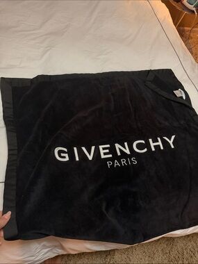 Givenchy Black Velvet Logo towel 100% cotton